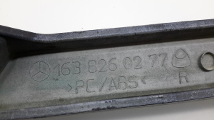 Mercedes Benz ML-Class 163 (1998–2005) Liist tule all A1638260277 - 2
