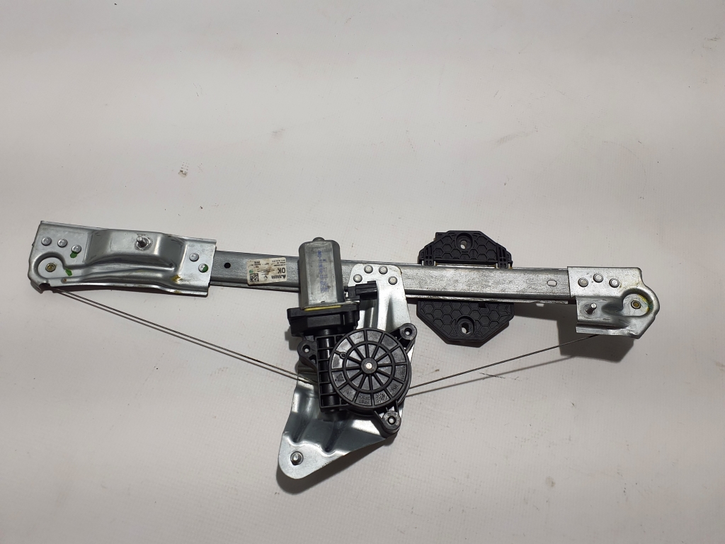 DACIA Logan 2 generation (2013-2020) Front Right Door Window Regulator 807209299R 22565437