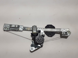   Front door window regulator  - 807209299R 