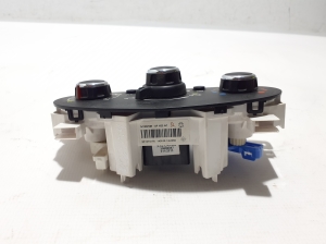 Dacia Logan II (2012–2026) Heater control panel 275102986R - 2