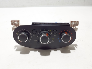   Heater control panel  - 275102986R 