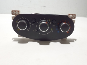 Dacia Logan II (2012–2026) Heater control panel 275102986R - 3