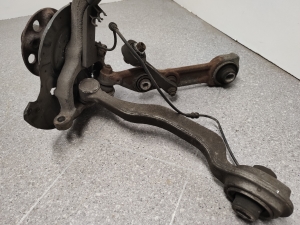 Mercedes Benz CLS-Class 219 (2004–2010) Radnabe Vorderrad A2113305220 - 3