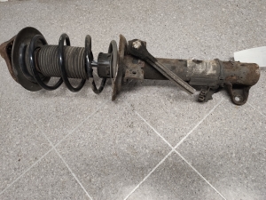 Mercedes Benz C-Class 204 (2007–2014) Eesmine amortisaator A2043200530 - 2