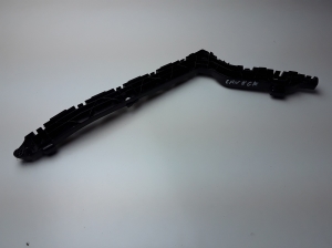 Rear bumper bracket - 71598T0A