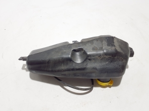 Dacia Logan II (2012–2026) Front washer fluid reservoir 289109345R - 3