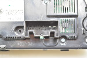 Skoda Octavia III (2013–2019) Heater control panel 5E0907044 - 3