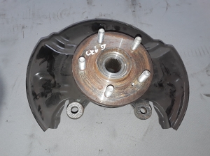 Front wheel hub - *****