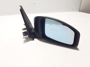  Side mirror and its details 