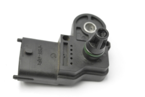 Opel Astra J (2009–2017) Intercooler sensor 0281002437 - 2