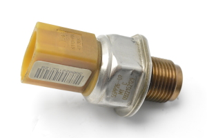  High pressure fuel line sensor 