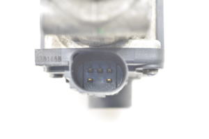  EGR valve 