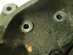 BMW 1 SERIES E82 (2007–2013) Priekšējā rumbas celms bez gultņa 6764443 - 6
