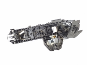 Mercedes Benz GLA-Class 156 (2013–2019) Front door external opening handle and its details A2047600270 - 3