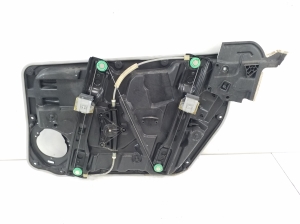 Mercedes Benz GLA-Class 156 (2013–2019) Front door window regulator A1767200179 - 2