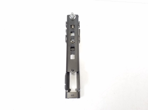 Mercedes Benz GLA-Class 156 (2013–2019) Seat belt height adjuster - 4