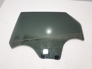 RENAULT Captur (2019–2026) Aizmugurējo sānu durvju stikls 823011908R - 2