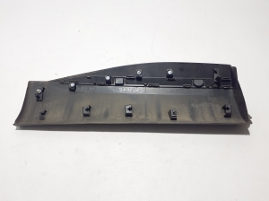 RENAULT Captur (2019–2026) Rear side door molding 828779913R - 4