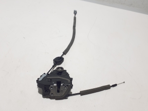 RENAULT Captur (2019–2026) Rear side door lock 825021122R - 5
