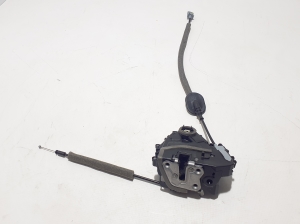 RENAULT Captur (2019–2026) Rear side door lock 825031538R - 2