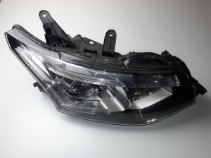 Mitsubishi Outlander (2012–2021) Scheinwerfer und seine Teile 8301C203