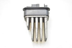 Cabin shoulder motor resistance - 90566802