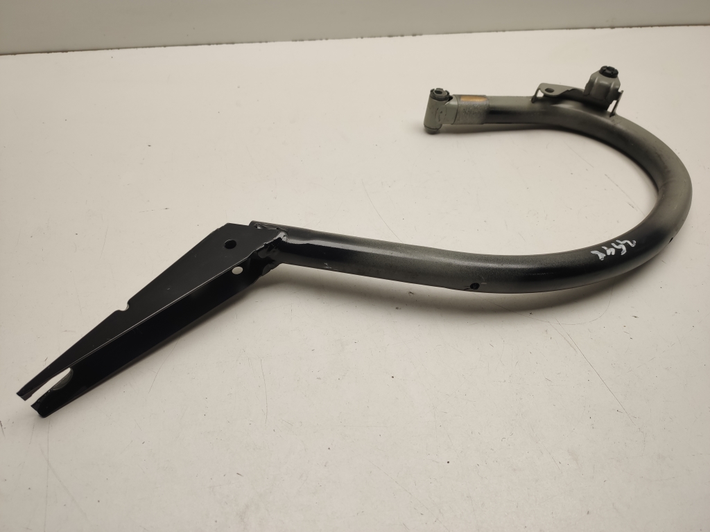 Mercedes Benz E-Class W207 (2009–2017) Trunk lid hinge A2077500628 Mercedes Benz E-Class W207 (2009–2017) Trunk lid hinge A2077500628
