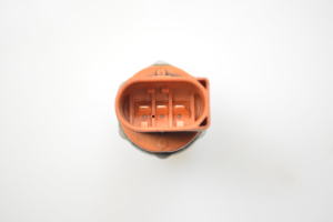 Volkswagen Passat B6 (2005–2010) Kraftstoffhochdrucksensor 06J906051D - 2