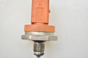 Volkswagen Passat B6 (2005–2010) Kraftstoffhochdrucksensor 06J906051D - 3
