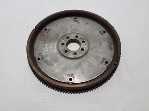  Clutch flywheel 