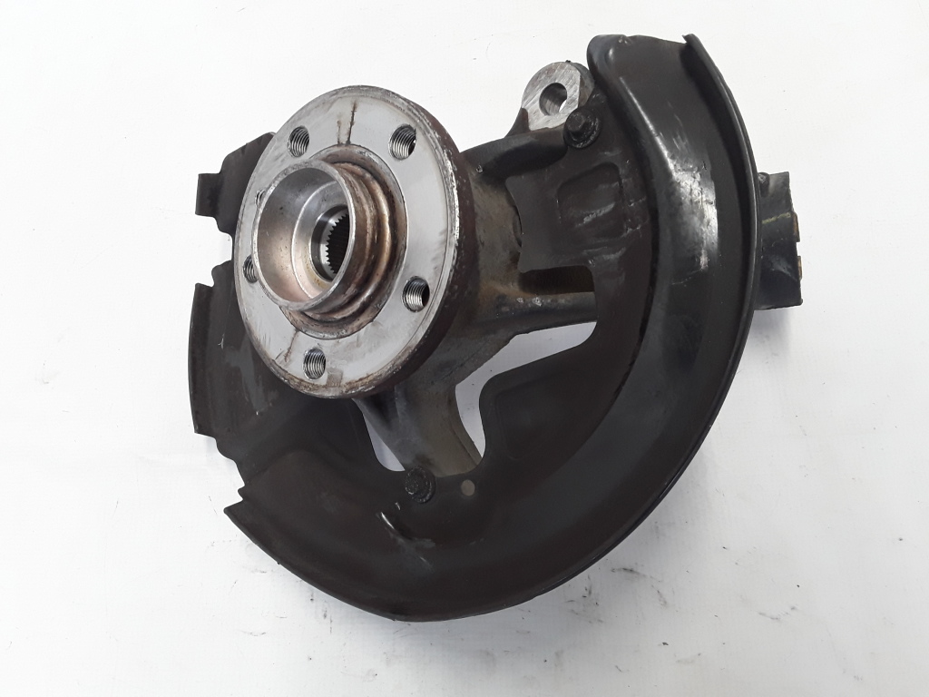 VOLVO S60 2 generation (2010-2020) Moyeu de roue avant gauche 31201285 21079440