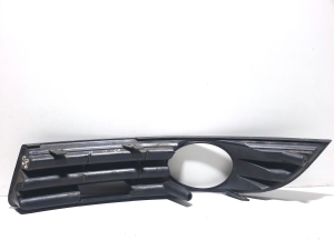 Volkswagen Passat B6 (2005–2010) Front bumper lower grille 300853666A - 2