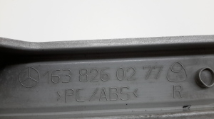 Mercedes Benz ML-Class 163 (1998–2005) Liist tule all A1638260277 - 2
