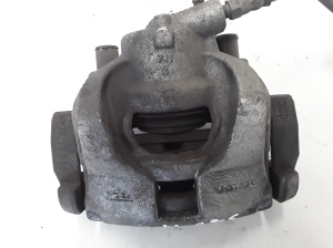 VOLVO S60 II (2010–2018) Eesmine pidurisadul 8603753 - 2