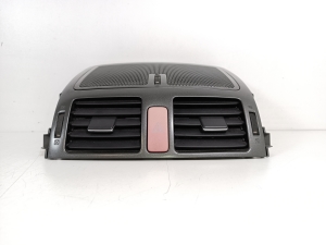  Interior panel ventilation grilles 