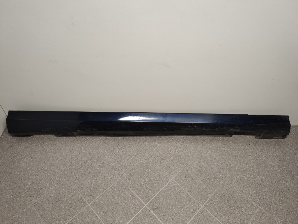 MERCEDES-BENZ C-Class W204/S204/C204 (2004-2015) Right Side Plastic Sideskirt Cover A2046900440 22601370