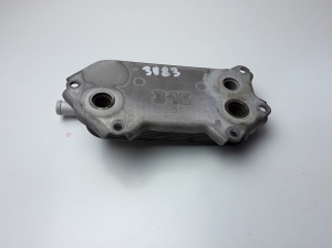 TOYOTA Auris E18 (2012–2018) Õlijahuti 157100R011 - 3