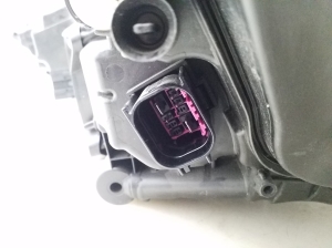 AUDI A6 C8 (2018–2025) Esituli 4K0941040 - 5