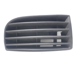  Front bumper lower grille 