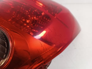  Rear corner lamp 