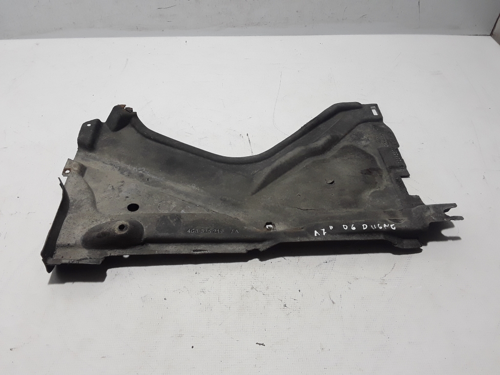 AUDI A7 C7/4G (2010-2020) Rear Middle Bottom Protection 4G8825216 22662730