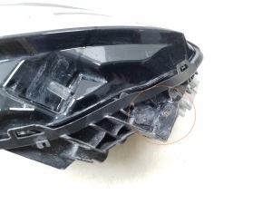 VOLVO V90 (2016–2026) Esituli 32228316 - 4