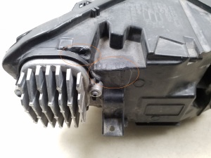 VOLVO V90 (2016–2026) Esituli 32228316 - 7