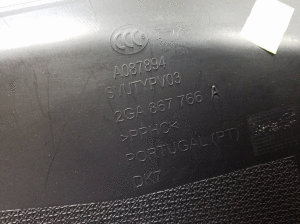 Volkswagen T-Roc (2017–2026) Cita salona detaļa 2GA867766A - 3