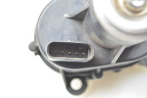 BMW X5 E70 (2006–2013) Intake manifold flap actuator - 3