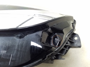 VOLVO V90 (2016–2026) Esituli 32228316 - 2