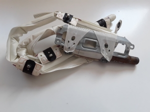 Volkswagen Golf VI (2008–2013) Katuse turvapadi 5K6880741D - 2