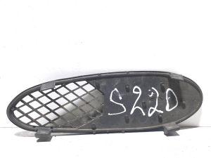 Mercedes Benz S-Class 220 (1998–2005) Nebelscheinwerferabdeckung vorne A2208850223 - 2