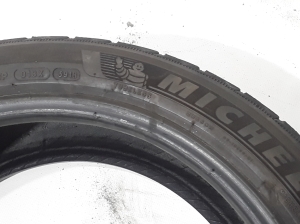 BMW 5 SERIES F07 (2009–2017) Riepas 24545R19 - 4