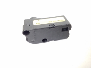 Mercedes Benz GLA-Class 156 (2013–2019) Headlight leveling motor 0307853306 - 2
